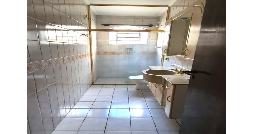 Casa à venda na Vila Romana na Rua Barra do Chapéu, 