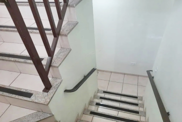 Bom Sobrado à venda no Jardim Mangalot na Rua General Lauro Cavalcanti de Farias,