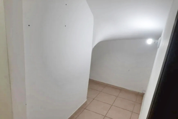 Bom Sobrado à venda no Jardim Mangalot na Rua General Lauro Cavalcanti de Farias,