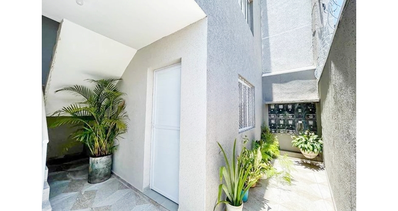 Imóvel Comercial para renda à venda na Vila Carbone na Rua Antônio Carbono