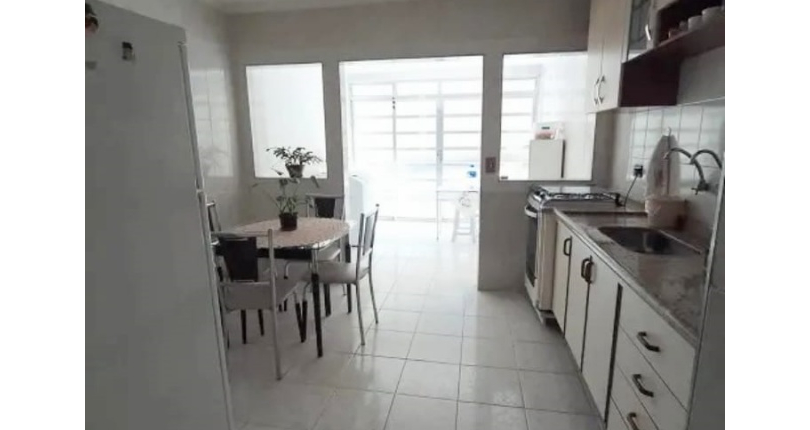  Sobrado à venda no Conjunto Residencial Vista Verde na Rua Ricardo Abed,