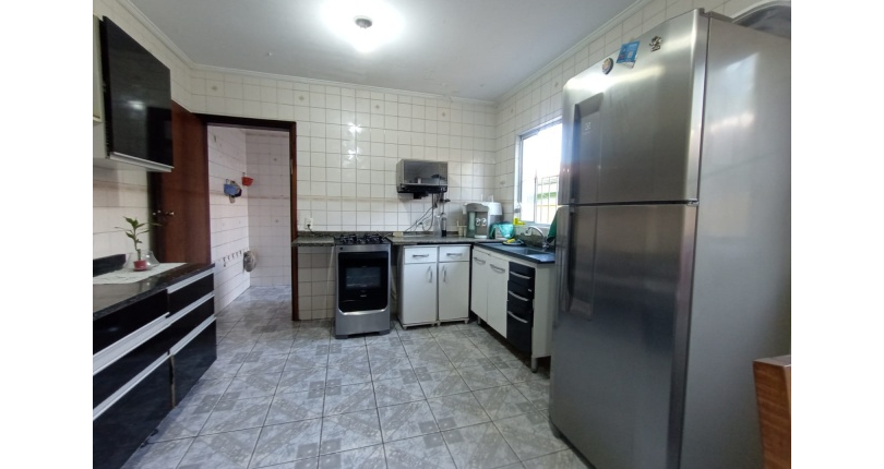 Sobrado à venda no Jardim Maristela na Rua Horácio Romeu,