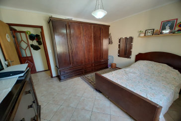 Casa espaçosa à venda na Vila Pirituba na Rua Padre João de Almeida,