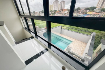 LINDO Sobrado novo á venda no Parque São Domingos na Rua Armando Martino