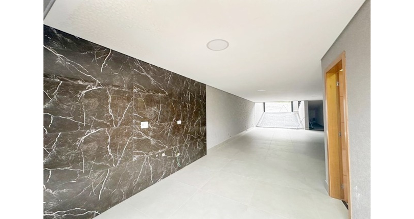 LINDO Sobrado novo á venda no Parque São Domingos na Rua Armando Martino