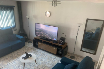 Bom Sobrado à venda na Vila Guedes na Rua Maria Julieta Drummond de Andrade