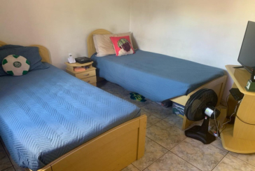 Bom Sobrado à venda na Vila Guedes na Rua Maria Julieta Drummond de Andrade