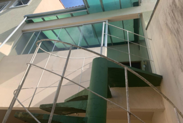 Bom Sobrado à venda na Vila Guedes na Rua Maria Julieta Drummond de Andrade