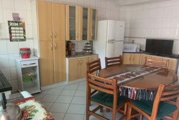 Bom Sobrado à venda na Vila Guedes na Rua Maria Julieta Drummond de Andrade