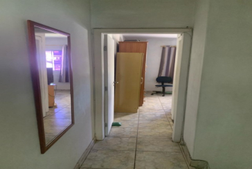 Bom Sobrado à venda na Vila Guedes na Rua Maria Julieta Drummond de Andrade