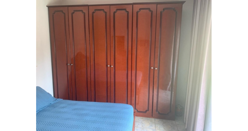 Bom Sobrado à venda na Vila Guedes na Rua Maria Julieta Drummond de Andrade