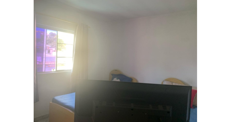 Bom Sobrado à venda na Vila Guedes na Rua Maria Julieta Drummond de Andrade