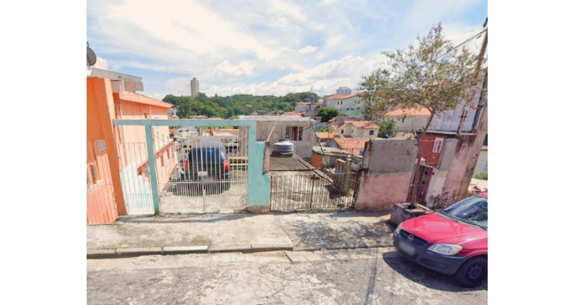 Terreno à venda no Parque São Domingos na Rua Waltrudes Correa,