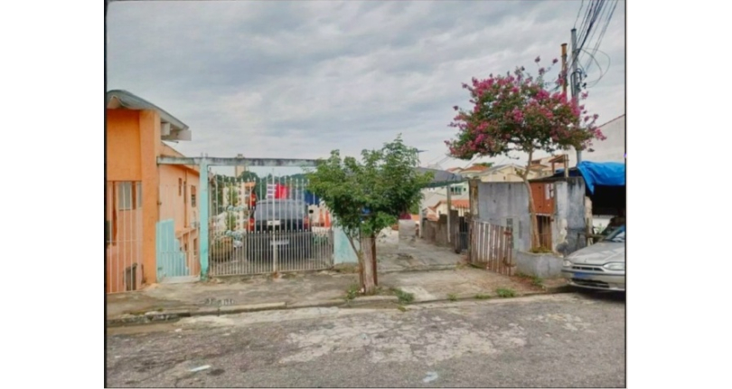 Terreno à venda no Parque São Domingos na Rua Waltrudes Correa,