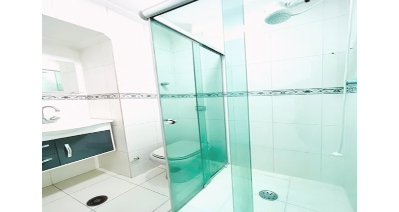 Sobrado à venda no Bairro do Parque São Domingos 