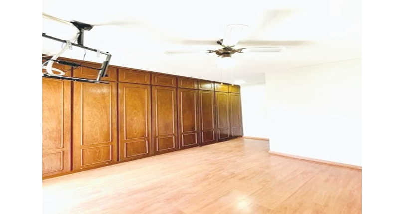 Sobrado à venda no Bairro do Parque São Domingos 