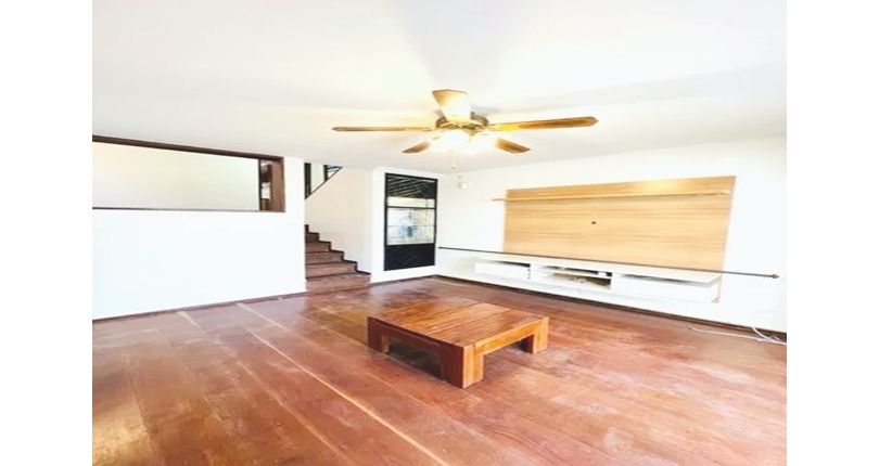 Sobrado à venda no Bairro do Parque São Domingos 