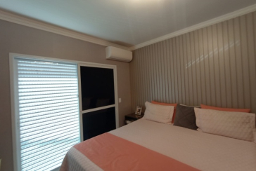 Belo Sobrado à venda no Bairro da Vila Piauí na Rua Afonso Claudio