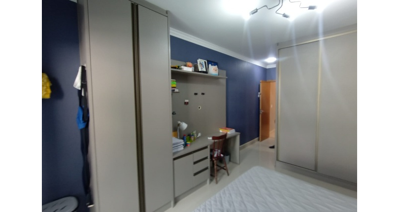 Belo Sobrado à venda no Bairro da Vila Piauí na Rua Afonso Claudio