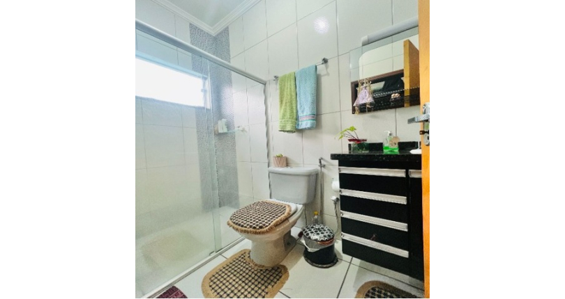 Casa Térrea à venda em Pirassununga no Bairro do Jardim Veneza na Rua Levino Malachias Ferreira