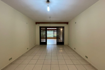 Sobrado à venda no Bairro do Parque Maria Domitila na Rua Monsenhor Castro Nery,