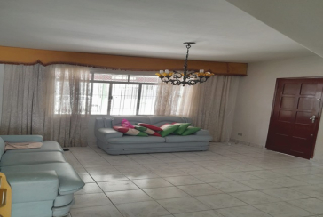 Sobrado à venda no Bairro da Vila Pereira Barreto na Rua Maestro João Portaro