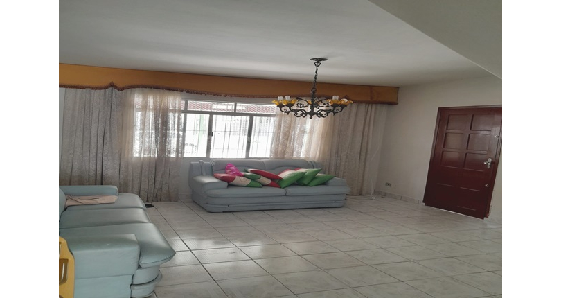 Sobrado à venda no Bairro da Vila Pereira Barreto na Rua Maestro João Portaro