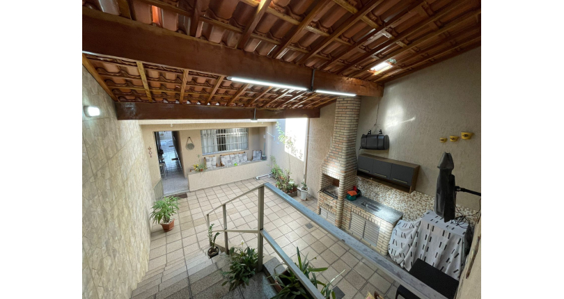 Sobrado à venda Rua Adalberto Melo Lucena, Jardim Santo Elias - Imóveis à Venda