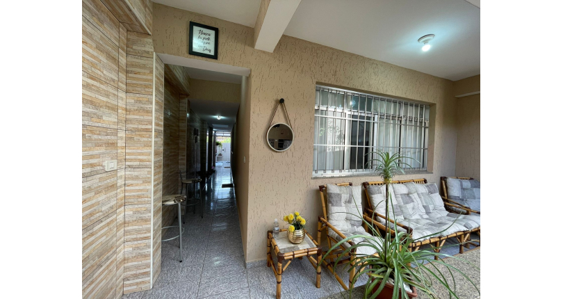 Sobrado à venda Rua Adalberto Melo Lucena, Jardim Santo Elias - Imóveis à Venda