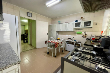 Bom Sobrado à venda no Conjunto Residencial Vista Verde na Rua Desembargador Vicente Sabino Júnior,