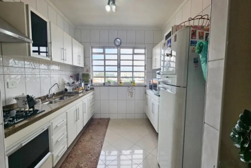 Sobrado à venda no Parque São Domingos na Rua Ibiraúna 