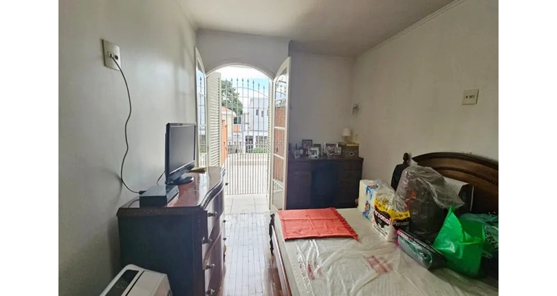 Sobrado à venda no Parque São Domingos na Rua Ibiraúna 