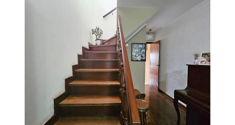 Sobrado à venda no Parque São Domingos na Rua Ibiraúna 