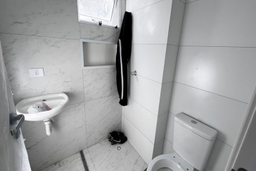 Apartamento com quintal novo à venda no Bairro da Vila Mangalot na Rua Doutor Azor Montenegro 145