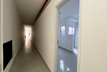 Apartamento com quintal novo à venda no Bairro da Vila Mangalot na Rua Doutor Azor Montenegro 145