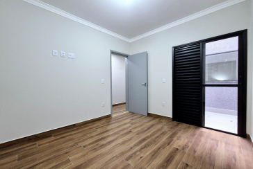  Sobrado novo à Venda no Bairro do Parque Maria Domitila na Rua Antônio Félix Pacheco