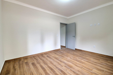 Sobrado novo à Venda no Bairro do Parque Maria Domitila na Rua Antônio Félix Pacheco