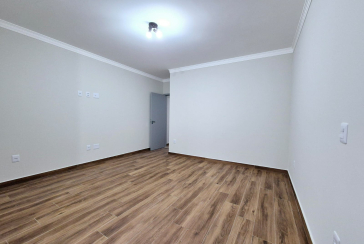  Sobrado novo à Venda no Bairro do Parque Maria Domitila na Rua Antônio Félix Pacheco