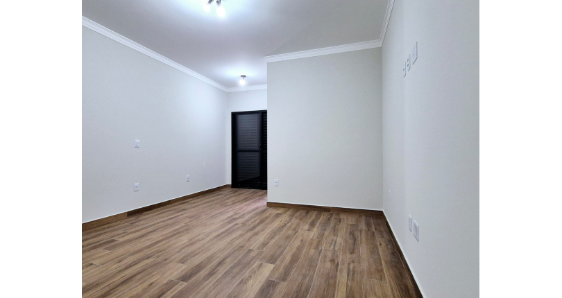  Sobrado novo à Venda no Bairro do Parque Maria Domitila na Rua Antônio Félix Pacheco