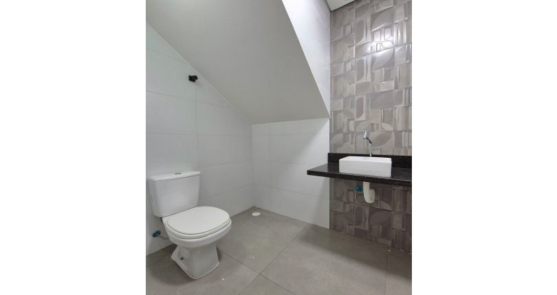  Sobrado novo à Venda no Bairro do Parque Maria Domitila na Rua Antônio Félix Pacheco