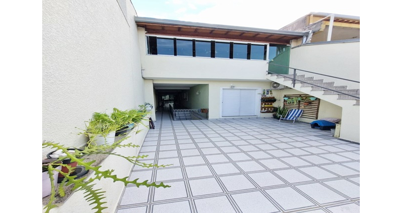 Sobrado à venda no Bairro do Jardim Cidade Pirituba na Rua Cracas