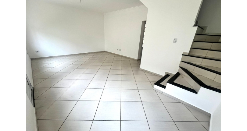 Sobrado à venda Rua Manoel Lopes da Cunha, Vila Mangalot - Imóveis à Venda