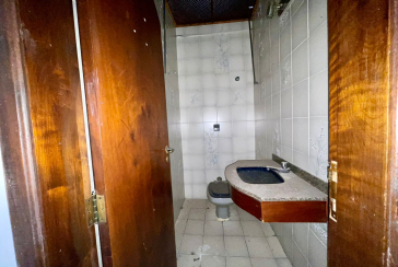 Casa Térrea à venda no Bairro do Parque São Domingos na Rua Artur Bastos