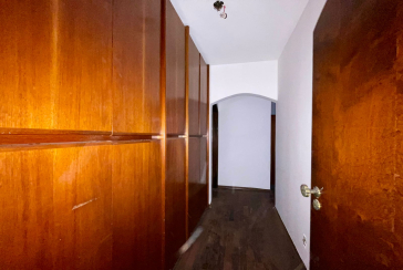 Casa Térrea à venda no Bairro do Parque São Domingos na Rua Artur Bastos