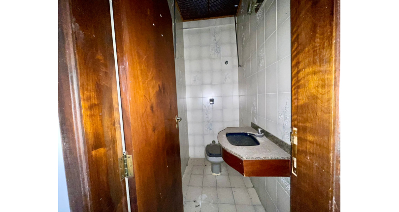 Casa Térrea à venda no Bairro do Parque São Domingos na Rua Artur Bastos