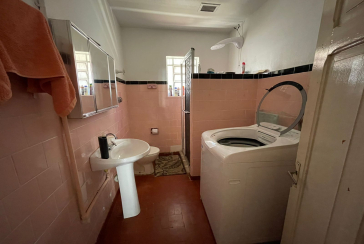 Casa à venda no Bairro da Vila Chica Luisa na Rua Ivacatinga