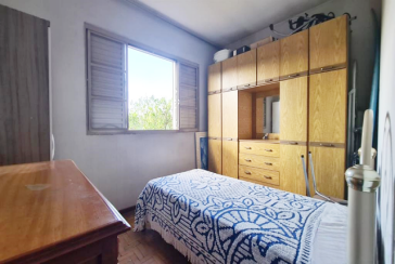 Casa para renda à venda no Bairro do Jardim Líbano na Rua Adalberto Kurt