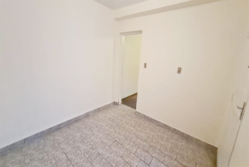 Casa para renda à venda no Bairro do Jardim Líbano na Rua Adalberto Kurt