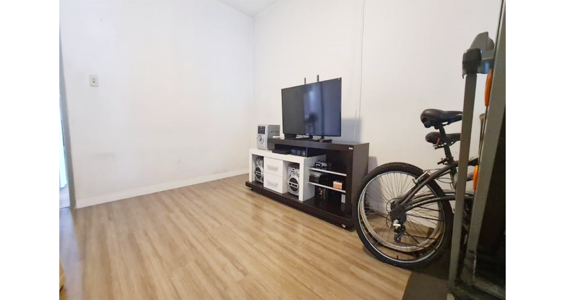 Casa para renda à venda no Bairro do Jardim Líbano na Rua Adalberto Kurt