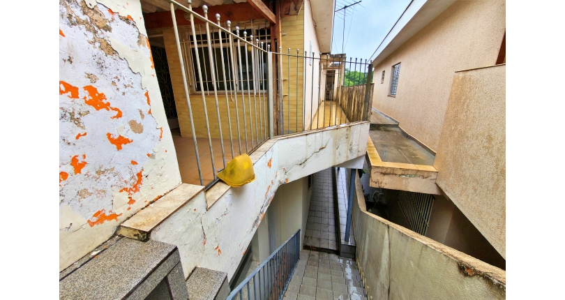 Casa à venda Rua Adalberto Kurt, Jardim Líbano - Imóveis à Venda